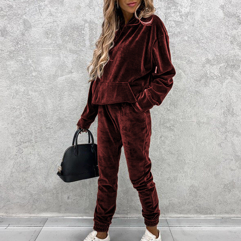 Elegant Silver Fox Velvet Hooded Tracksuit – Cozy, Stylish & Perfect Fit